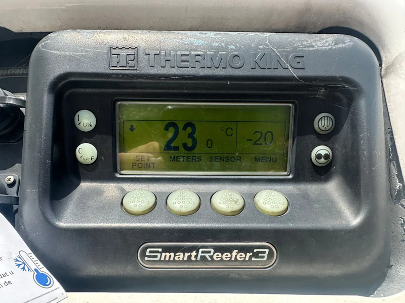 Refrigerated semi-trailer Schmitz Cargobull SCB*S3B THERMO KING SLX300E 3 AXLE: picture 11 Refrigerated semi-trailer Schmitz Cargobull SCB*S3B THERMO KING SLX300E 3 AXLE: picture 11