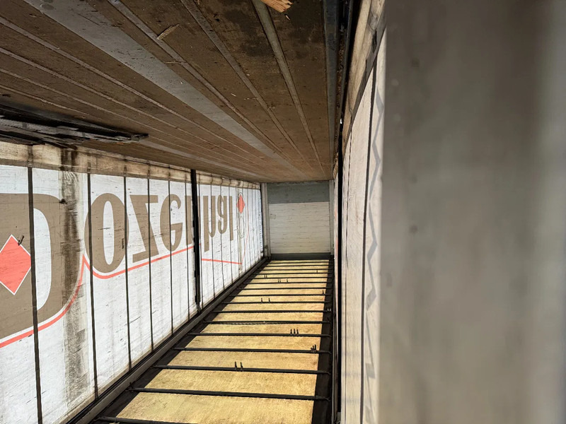 Curtainsider semi-trailer Tracon TR70-0000 ZEPRO 2500 KG LOAD LIFT STERRING AXLE: picture 8 Curtainsider semi-trailer Tracon TR70-0000 ZEPRO 2500 KG LOAD LIFT STERRING AXLE: picture 8