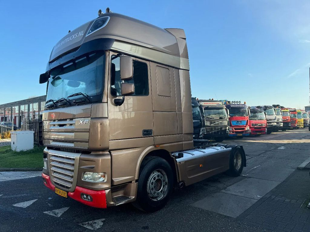 DAF XF 105.410 4X2 - EURO 5 + MANUAL GEAR - Tractor unit: picture 1 DAF XF 105.410 4X2 - EURO 5 + MANUAL GEAR - Tractor unit: picture 1