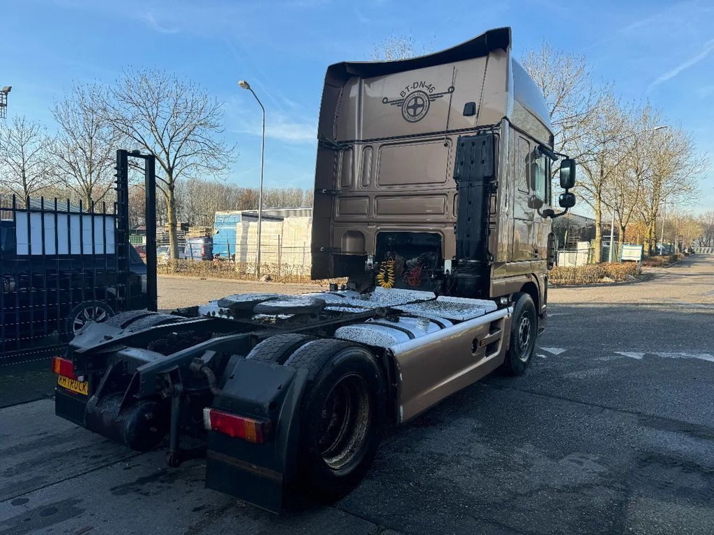 DAF XF 105.410 4X2 - EURO 5 + MANUAL GEAR - Tractor unit: picture 5 DAF XF 105.410 4X2 - EURO 5 + MANUAL GEAR - Tractor unit: picture 5