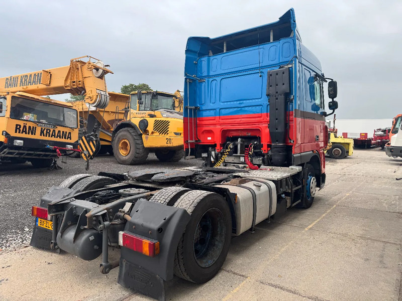 DAF XF 105.410 4X2 MEGA STANDKLIMA AIRCO - Tractor unit: picture 4 DAF XF 105.410 4X2 MEGA STANDKLIMA AIRCO - Tractor unit: picture 4