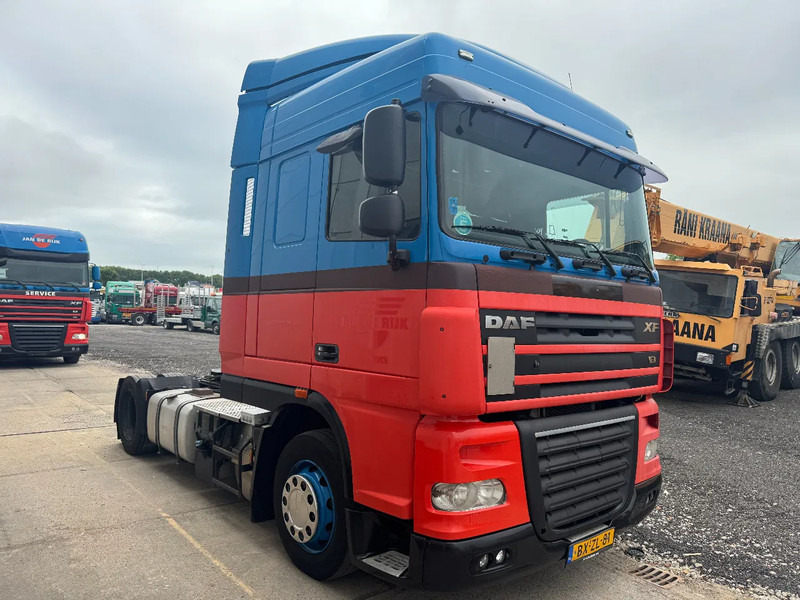 DAF XF 105.410 4X2 MEGA STANDKLIMA AIRCO - Tractor unit: picture 3 DAF XF 105.410 4X2 MEGA STANDKLIMA AIRCO - Tractor unit: picture 3