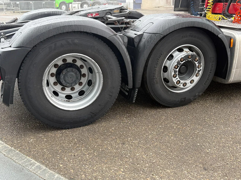 DAF XF 530 6X2 - EURO 6 + HYDRAULICS - Tractor unit: picture 5 DAF XF 530 6X2 - EURO 6 + HYDRAULICS - Tractor unit: picture 5