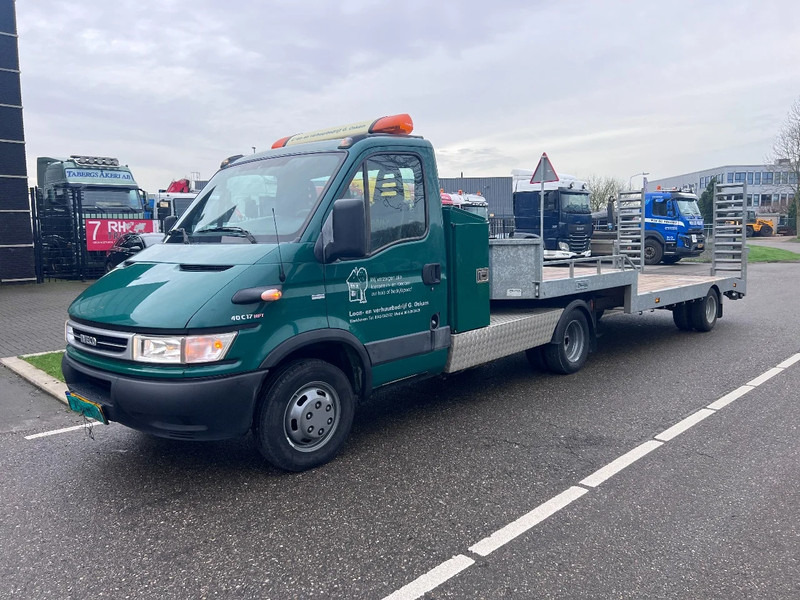 Iveco Daily 40 C17 + VELDHUIZEN 2019 YEAR! - Tractor unit: picture 1 Iveco Daily 40 C17 + VELDHUIZEN 2019 YEAR! - Tractor unit: picture 1