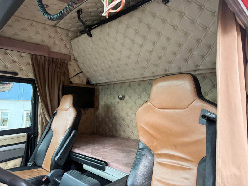 Tractor unit MAN TGX 41.540 8X4 180 TON+ RETARDER + PTO HYDRAULICS: picture 13 Tractor unit MAN TGX 41.540 8X4 180 TON+ RETARDER + PTO HYDRAULICS: picture 13