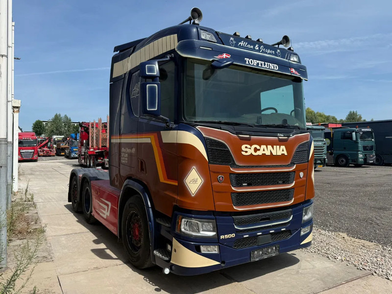 Scania R500 NGS 6X2 EURO 6 STEERING AXLE SPECIAL INTERIOR - Tractor unit: picture 3 Scania R500 NGS 6X2 EURO 6 STEERING AXLE SPECIAL INTERIOR - Tractor unit: picture 3