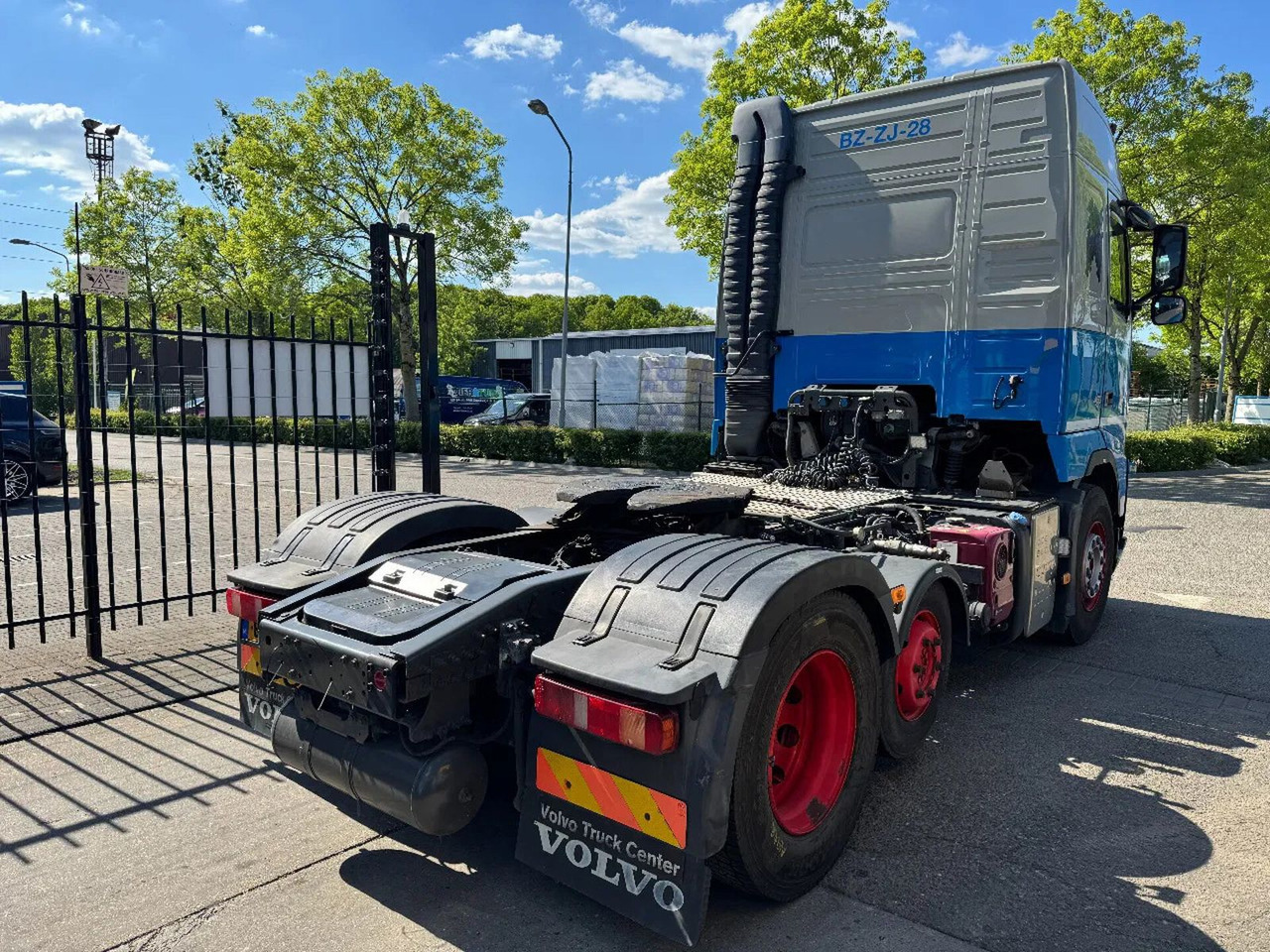 Volvo FH 460 6X2 EURO 5 GARDNER DENVER - Tractor unit: picture 5 Volvo FH 460 6X2 EURO 5 GARDNER DENVER - Tractor unit: picture 5