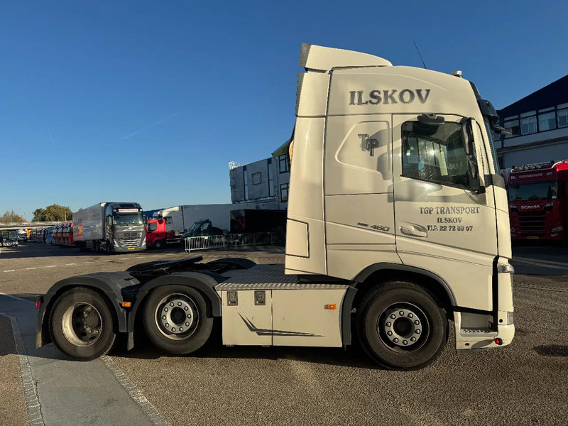 Volvo FH 460 6X2 EURO 6 CHASSIS 2021 STEERING AXLE SKIRTS - Tractor unit: picture 4 Volvo FH 460 6X2 EURO 6 CHASSIS 2021 STEERING AXLE SKIRTS - Tractor unit: picture 4