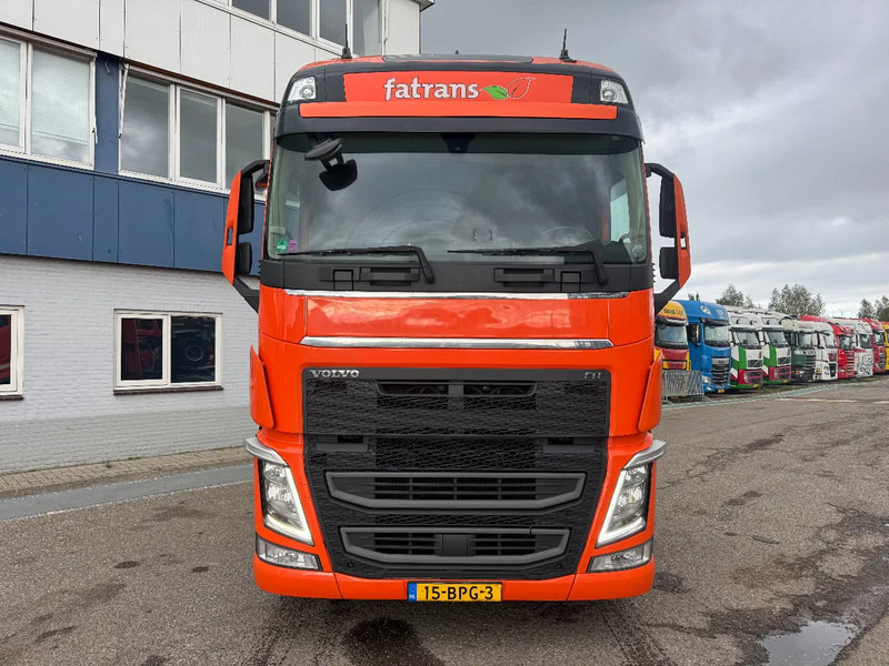 Volvo FH 500 4X2 EURO 6 SKIRTS STANDKLIMA - Tractor unit: picture 2 Volvo FH 500 4X2 EURO 6 SKIRTS STANDKLIMA - Tractor unit: picture 2