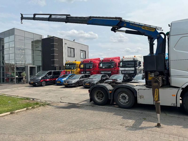 Volvo FH 460 6X2 PALFINGER 2300 + REMOTE CONTROL - Crane truck: picture 3 Volvo FH 460 6X2 PALFINGER 2300 + REMOTE CONTROL - Crane truck: picture 3