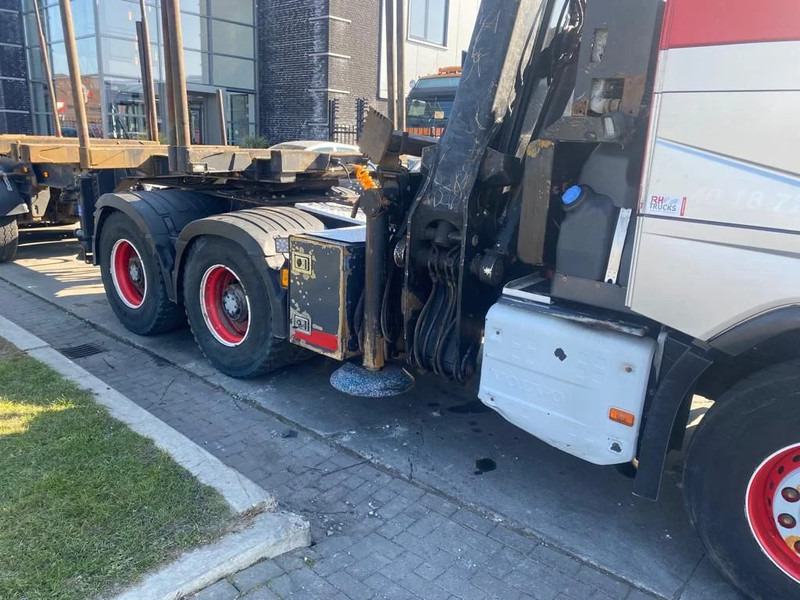 Timber truck, Crane truck Volvo FH 540 6X4 EURO 6 + EPSILON S260Z96 + TRAILER 4 AXLE DOLL: picture 14 Timber truck, Crane truck Volvo FH 540 6X4 EURO 6 + EPSILON S260Z96 + TRAILER 4 AXLE DOLL: picture 14
