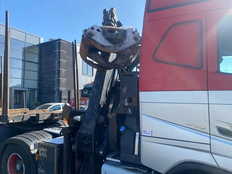 Timber truck, Crane truck Volvo FH 540 6X4 EURO 6 + EPSILON S260Z96 + TRAILER 4 AXLE DOLL: picture 12 Timber truck, Crane truck Volvo FH 540 6X4 EURO 6 + EPSILON S260Z96 + TRAILER 4 AXLE DOLL: picture 12