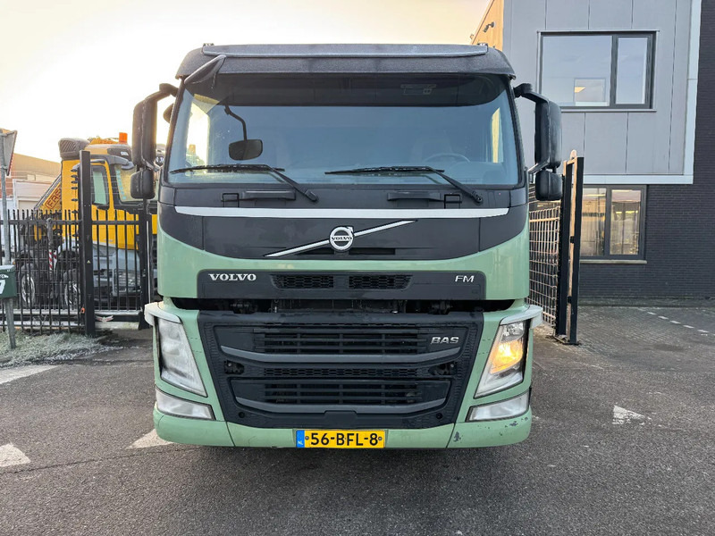 Volvo FM 330 6X2 DENNIS EAGLE ROS ROCA OLYMPUS 21W + WEIGHING SYSTEM - Refuse truck: picture 2 Volvo FM 330 6X2 DENNIS EAGLE ROS ROCA OLYMPUS 21W + WEIGHING SYSTEM - Refuse truck: picture 2