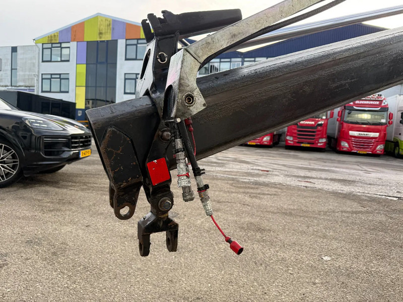 Volvo FM 420 8X2 EEV + HMF 2420-K3 + REMOTE + 5E & 6E FUNCTIE - Dropside/ Flatbed truck, Crane truck: picture 4 Volvo FM 420 8X2 EEV + HMF 2420-K3 + REMOTE + 5E & 6E FUNCTIE - Dropside/ Flatbed truck, Crane truck: picture 4