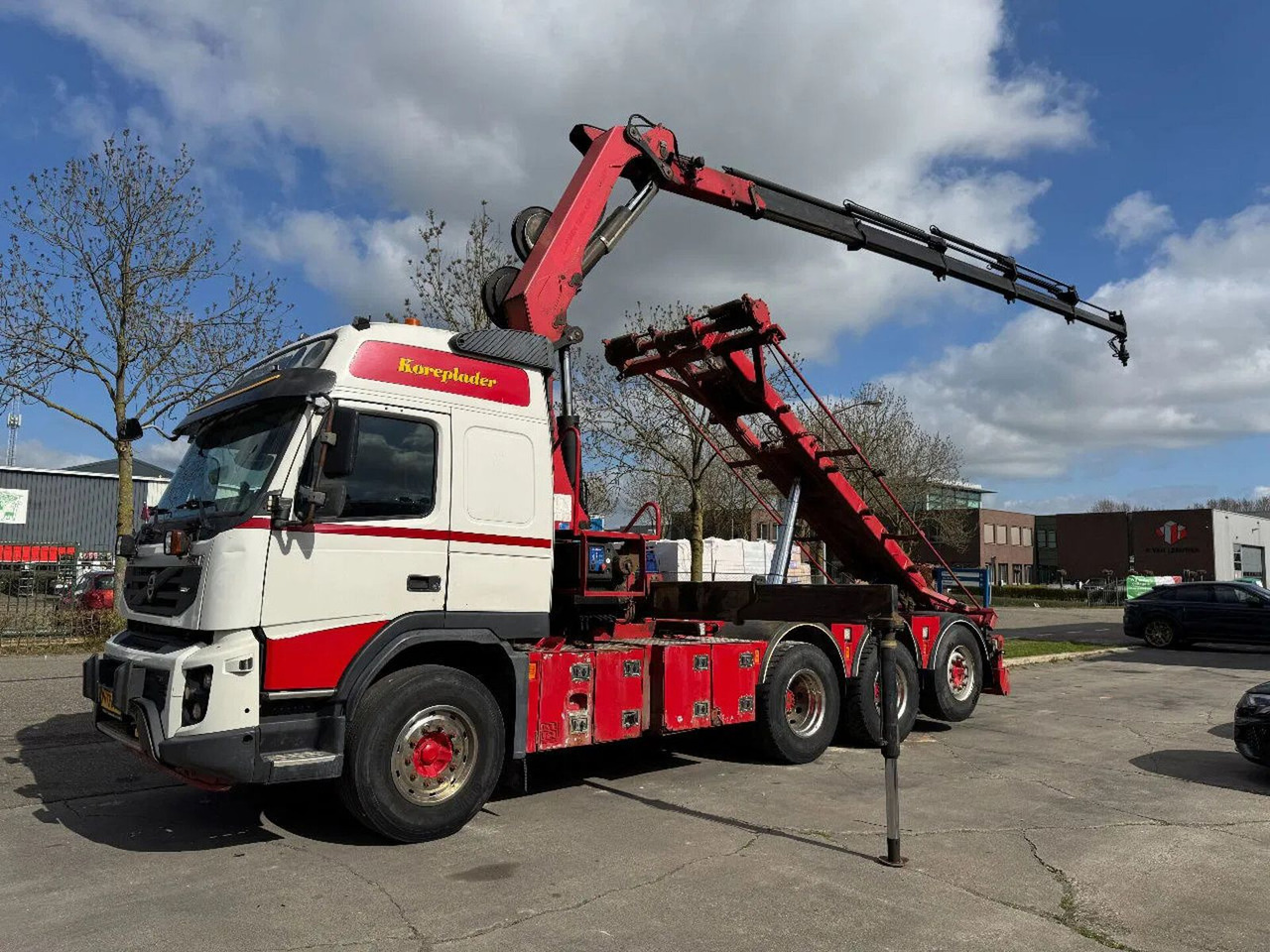 Volvo FMX 500 8X4 - EURO 5 + HMF 2420-K5 + REMOTE + CA - Crane truck: picture 2 Volvo FMX 500 8X4 - EURO 5 + HMF 2420-K5 + REMOTE + CA - Crane truck: picture 2