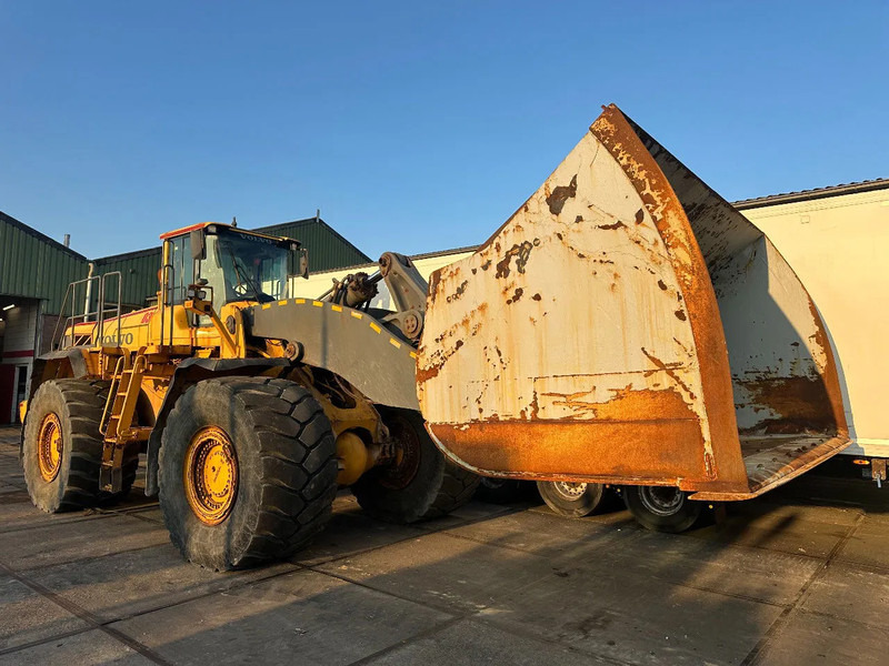 Volvo L350F, CE, 400 CM BUCKET, AUTO LUB, AIRCO - Wheel loader: picture 2 Volvo L350F, CE, 400 CM BUCKET, AUTO LUB, AIRCO - Wheel loader: picture 2