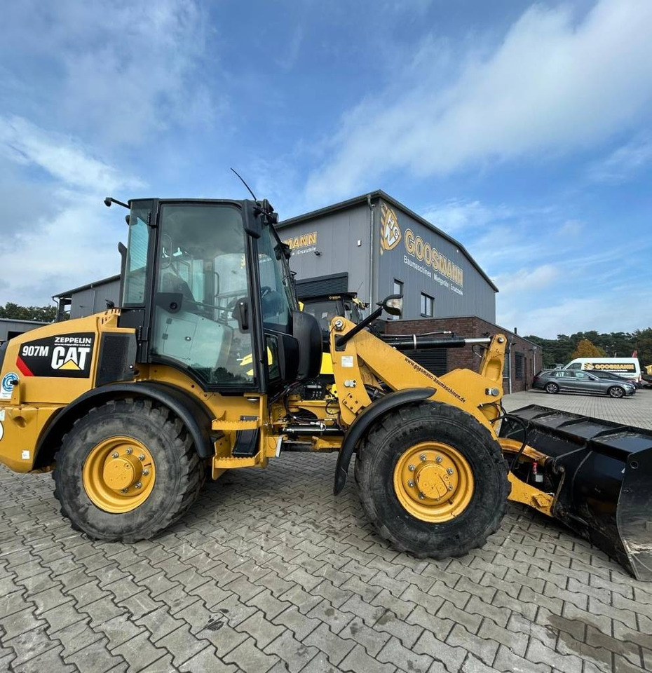 CAT 907 M - Wheel loader: picture 1 CAT 907 M - Wheel loader: picture 1
