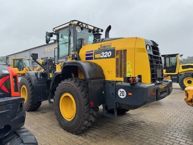 Komatsu WA 320 - Wheel loader: picture 2 Komatsu WA 320 - Wheel loader: picture 2