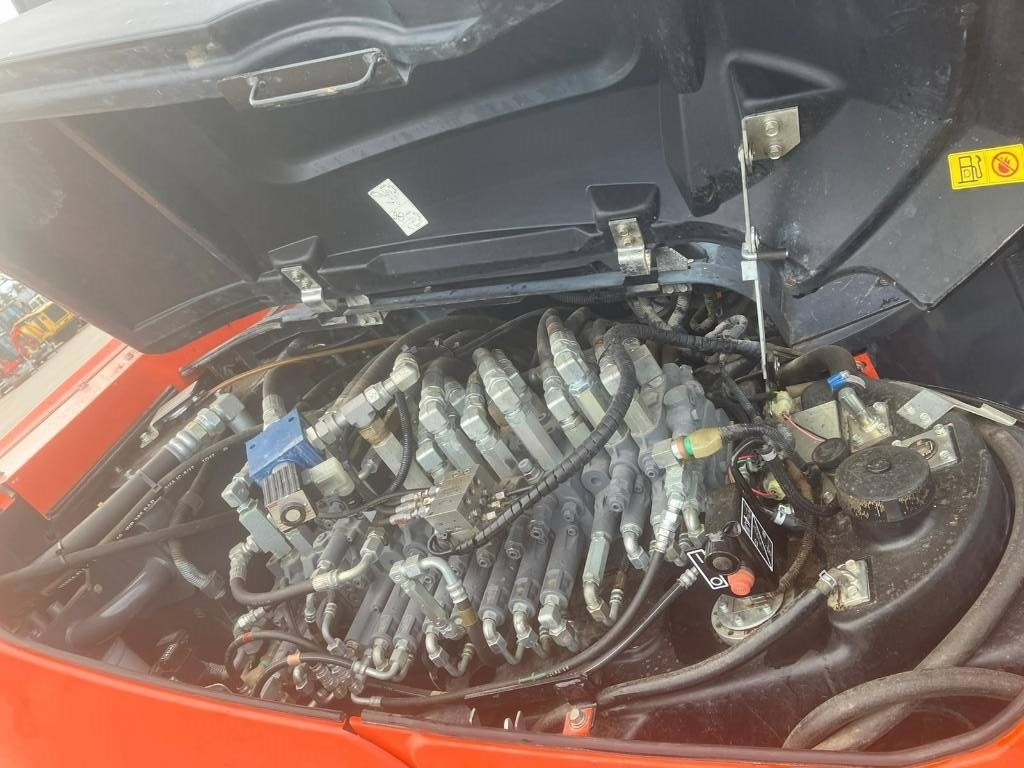 Mini excavator Kubota KX 080-4 Zentralschmierung: picture 6 Mini excavator Kubota KX 080-4 Zentralschmierung: picture 6