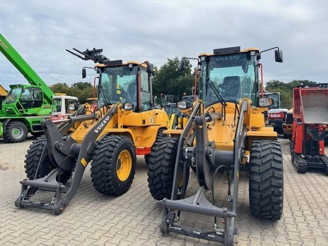 Volvo L 30 HS Klima - Wheel loader: picture 2 Volvo L 30 HS Klima - Wheel loader: picture 2