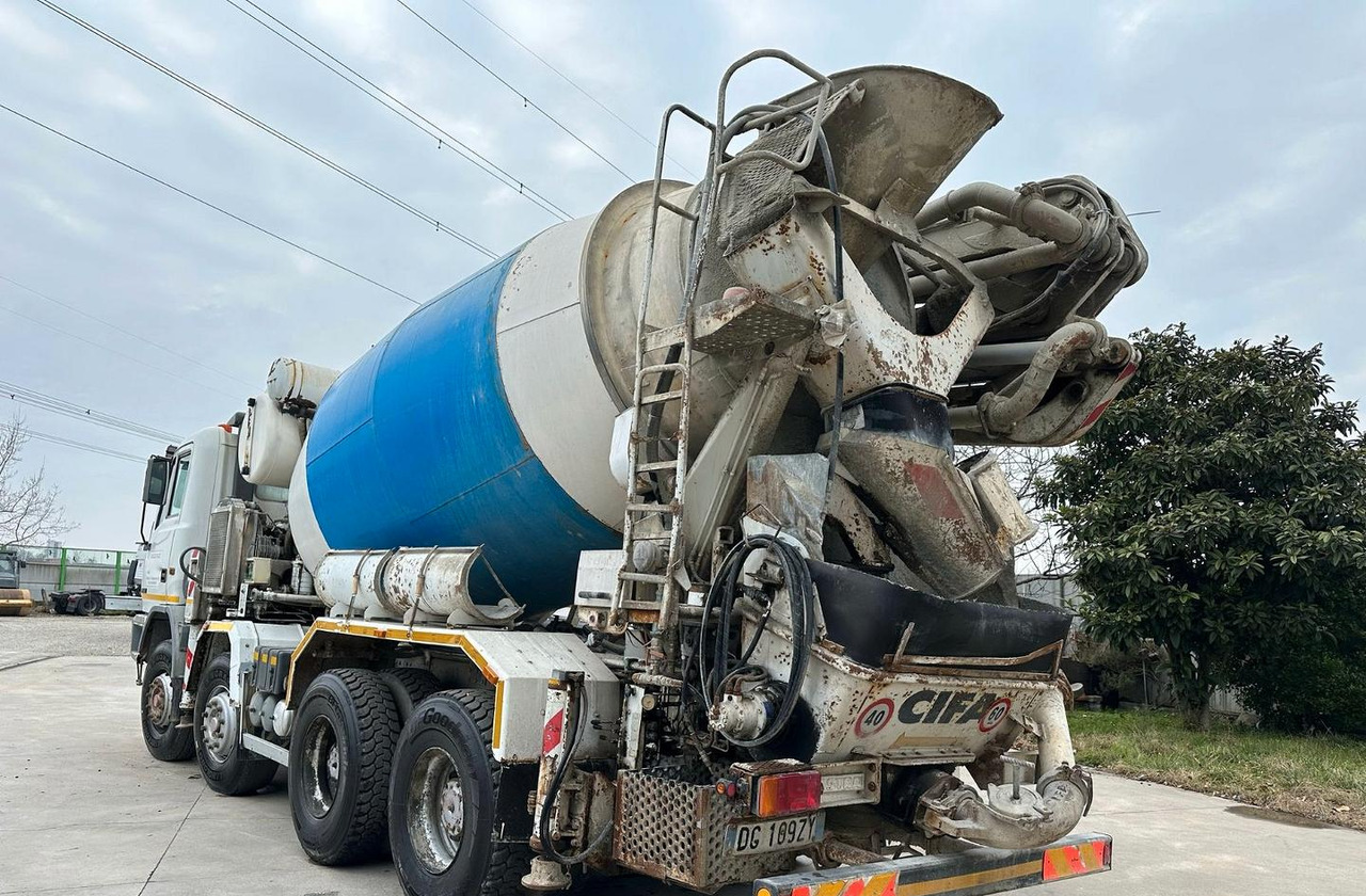 Betonpompa Cifa 28 metri - Mixer pump truck: picture 2 Betonpompa Cifa 28 metri - Mixer pump truck: picture 2