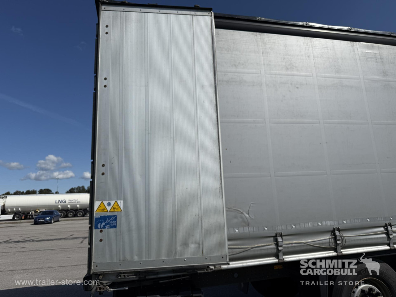 SCHMITZ Curtainsider Standard - Curtainsider semi-trailer: picture 2 SCHMITZ Curtainsider Standard - Curtainsider semi-trailer: picture 2