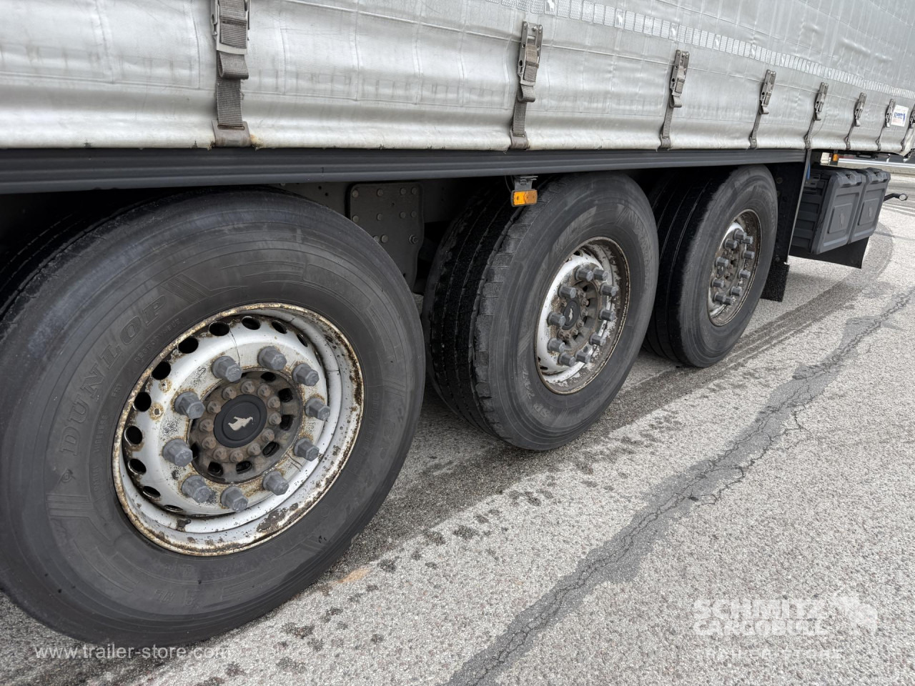SCHMITZ Curtainsider Standard - Curtainsider semi-trailer: picture 5 SCHMITZ Curtainsider Standard - Curtainsider semi-trailer: picture 5