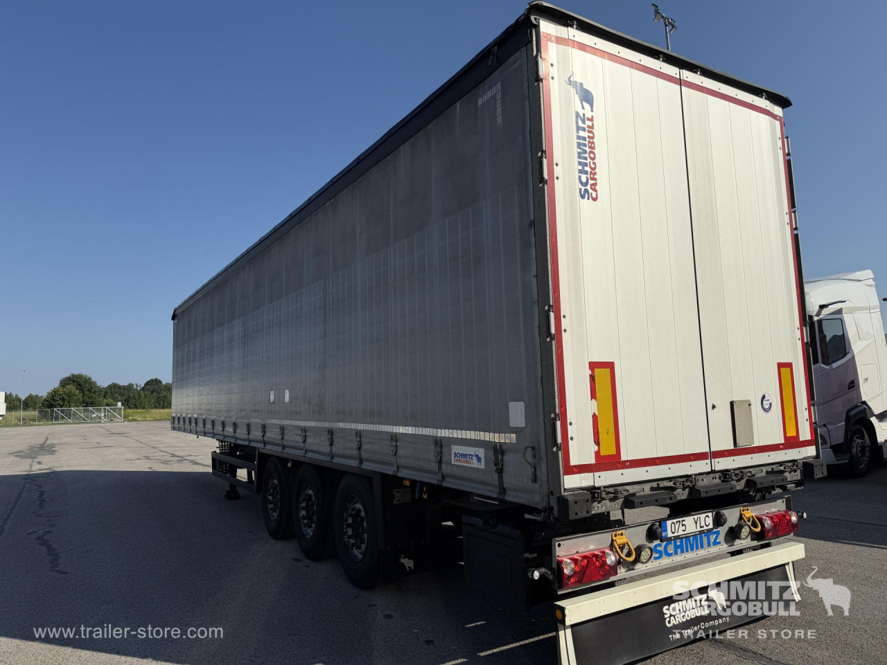 SCHMITZ Curtainsider Standard - Curtainsider semi-trailer: picture 1 SCHMITZ Curtainsider Standard - Curtainsider semi-trailer: picture 1