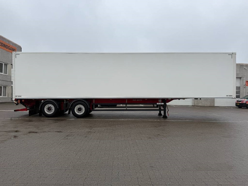 KEL-BERG Boxtrailer / Kofferauflieger / Bokstrailer - Closed box semi-trailer: picture 2 KEL-BERG Boxtrailer / Kofferauflieger / Bokstrailer - Closed box semi-trailer: picture 2