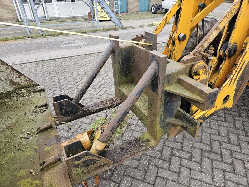 Wheel loader Ahlmann AZ9: picture 16