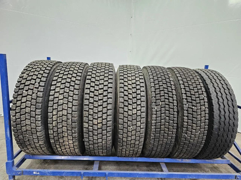 Continental 295 - Tire: picture 1 Continental 295 - Tire: picture 1