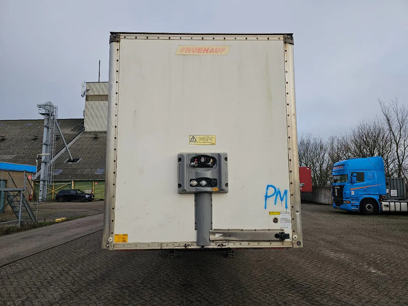 Fruehauf 2000KG DHollandia - Lifting axle - sliding door - Closed box semi-trailer: picture 2 Fruehauf 2000KG DHollandia - Lifting axle - sliding door - Closed box semi-trailer: picture 2