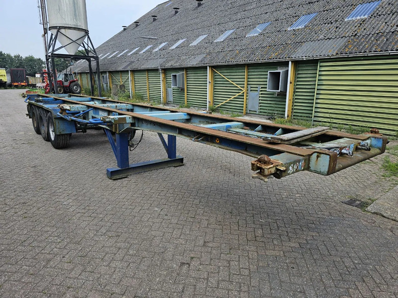 Fruehauf STEELSPRING - Drum - Container transporter/ Swap body semi-trailer: picture 3 Fruehauf STEELSPRING - Drum - Container transporter/ Swap body semi-trailer: picture 3