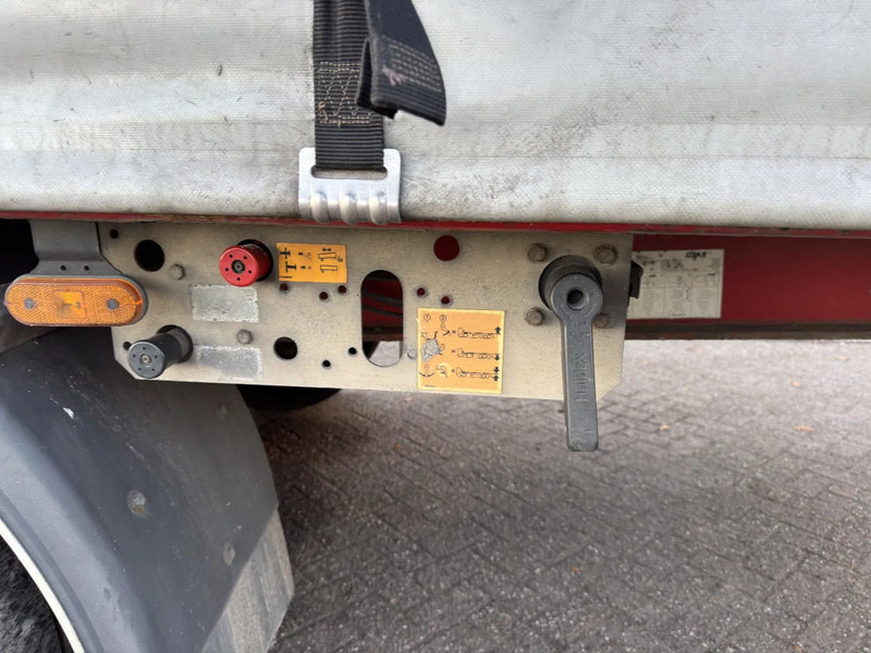 Curtainsider semi-trailer Fruehauf TX34 - SMB - DISC: picture 15