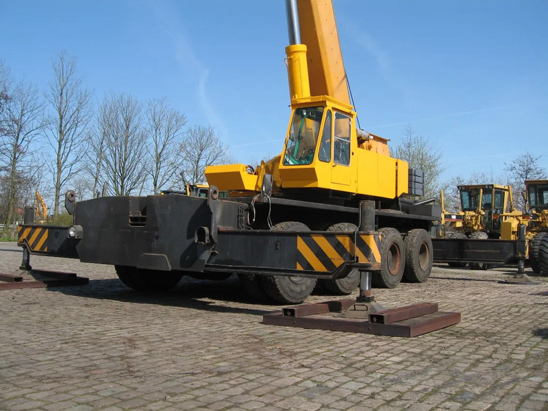 Gottwald TMK 100-44 - All terrain crane: picture 5 Gottwald TMK 100-44 - All terrain crane: picture 5