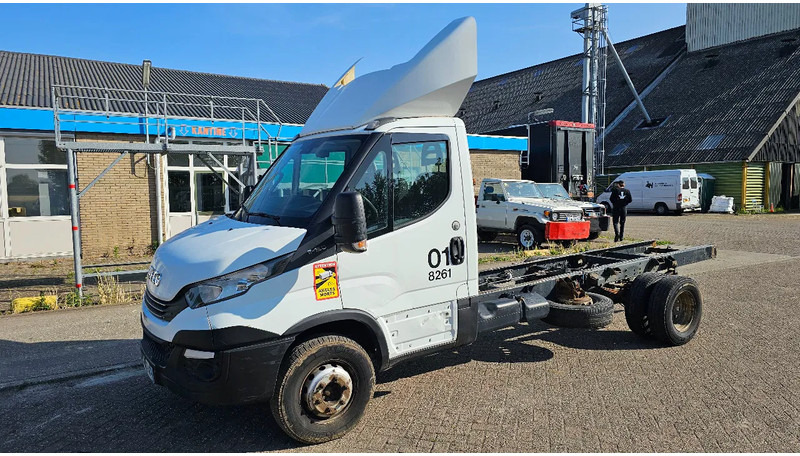 Iveco Daily IS70CI2BA - Cab chassis truck: picture 1 Iveco Daily IS70CI2BA - Cab chassis truck: picture 1