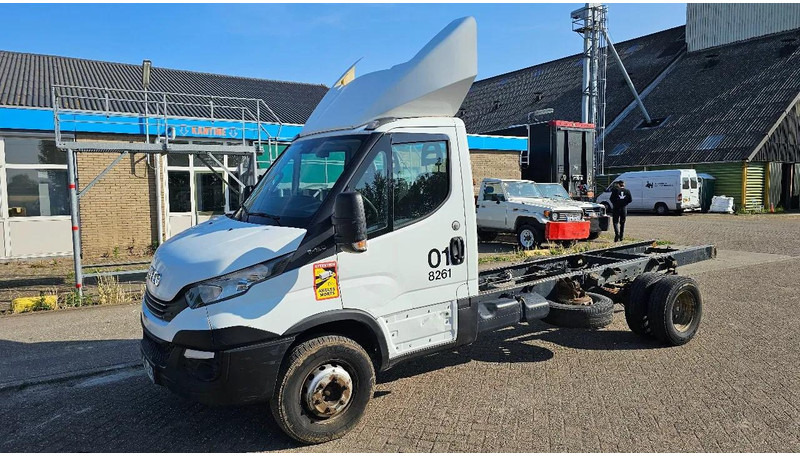 Iveco Daily - Cab chassis truck: picture 1 Iveco Daily - Cab chassis truck: picture 1