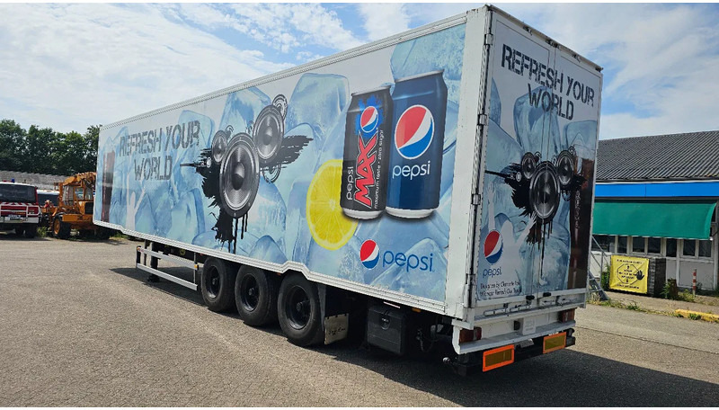 Jumbo DO 270.V1 - MOVING FLOOR - Closed box semi-trailer: picture 5 Jumbo DO 270.V1 - MOVING FLOOR - Closed box semi-trailer: picture 5