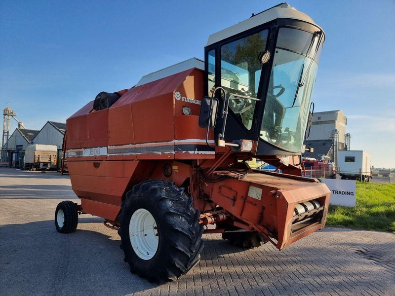 Laverda 3500 - Combine harvester: picture 3 Laverda 3500 - Combine harvester: picture 3