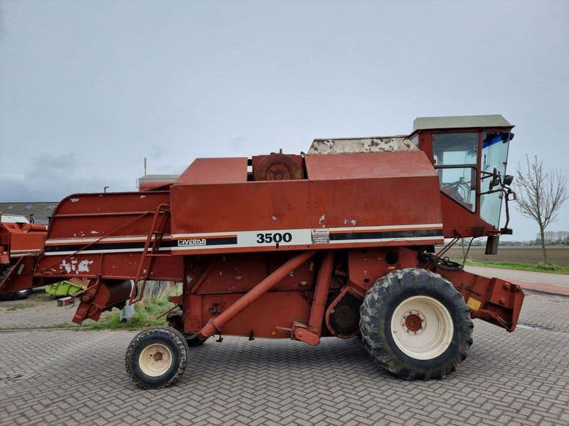 Laverda 3500 - Combine harvester: picture 4 Laverda 3500 - Combine harvester: picture 4