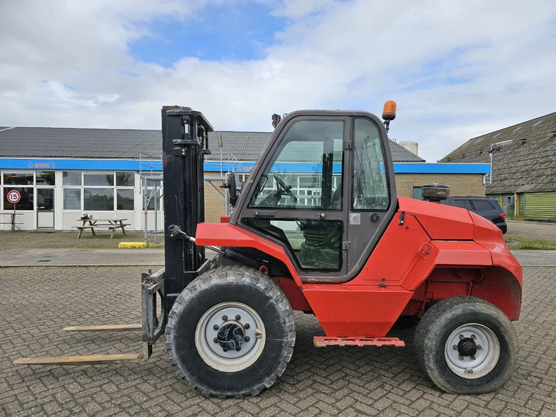 Manitou M 30-2 4ST3B - Rough terrain forklift: picture 1 Manitou M 30-2 4ST3B - Rough terrain forklift: picture 1