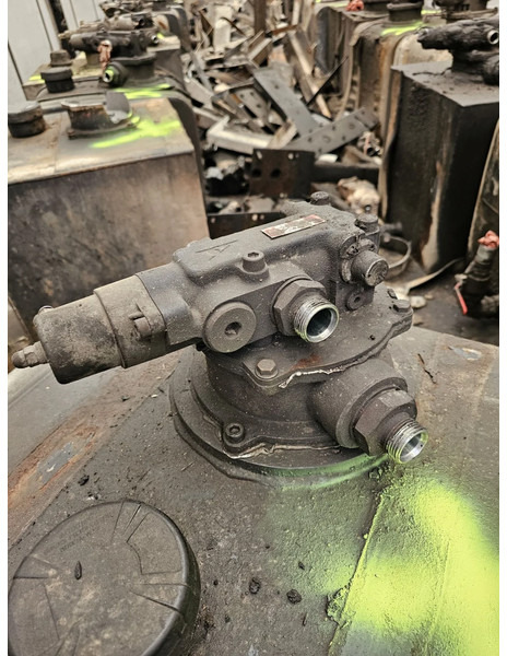 Onbekend 30x Complete PTO system - Hydraulics for Truck: picture 3 Onbekend 30x Complete PTO system - Hydraulics for Truck: picture 3