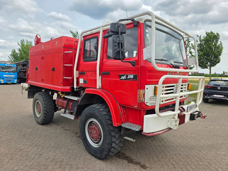 Renault Midliner 210 M210 - 40BCA230 - Fire engine: picture 3 Renault Midliner 210 M210 - 40BCA230 - Fire engine: picture 3