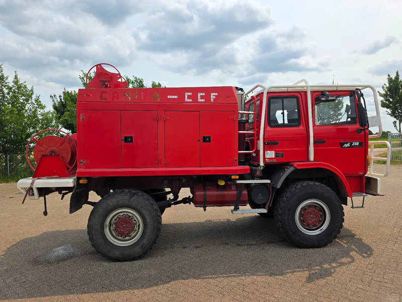 Renault Midliner 210 M210 - 40BCA230 - Fire engine: picture 4 Renault Midliner 210 M210 - 40BCA230 - Fire engine: picture 4
