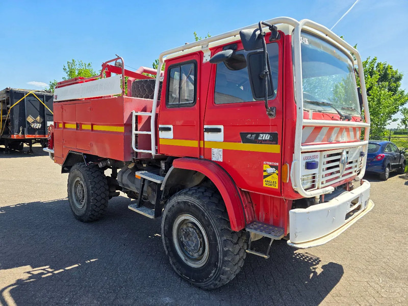 Renault Midliner 210 M210 - Fire engine: picture 3 Renault Midliner 210 M210 - Fire engine: picture 3
