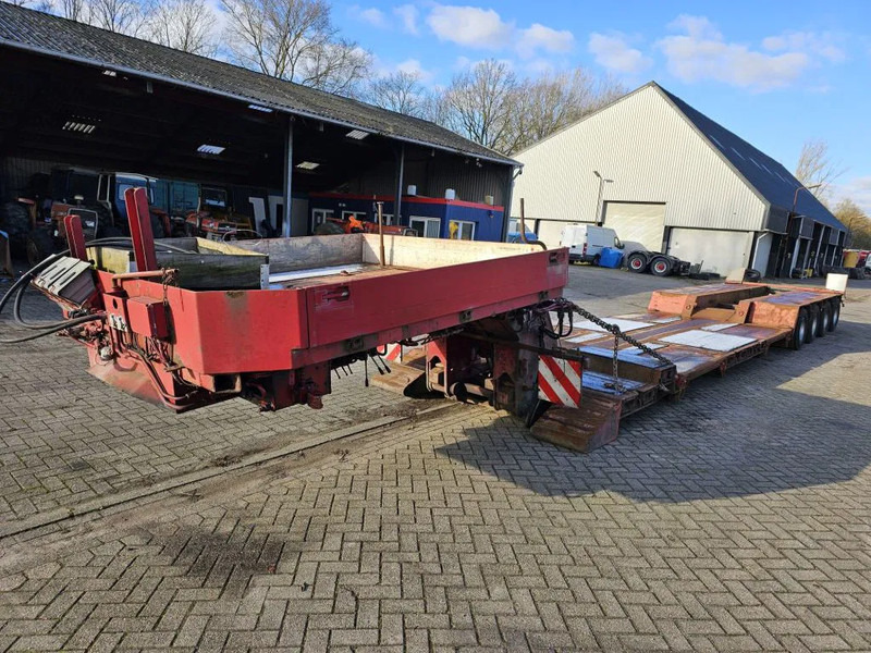 SCHEUERLE STBV 4544 ABFP - Low loader semi-trailer: picture 3 SCHEUERLE STBV 4544 ABFP - Low loader semi-trailer: picture 3