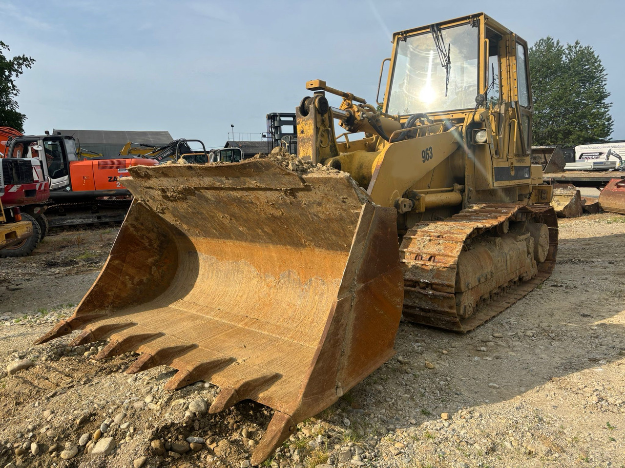 CATERPILLAR 963 - Bulldozer: picture 3 CATERPILLAR 963 - Bulldozer: picture 3