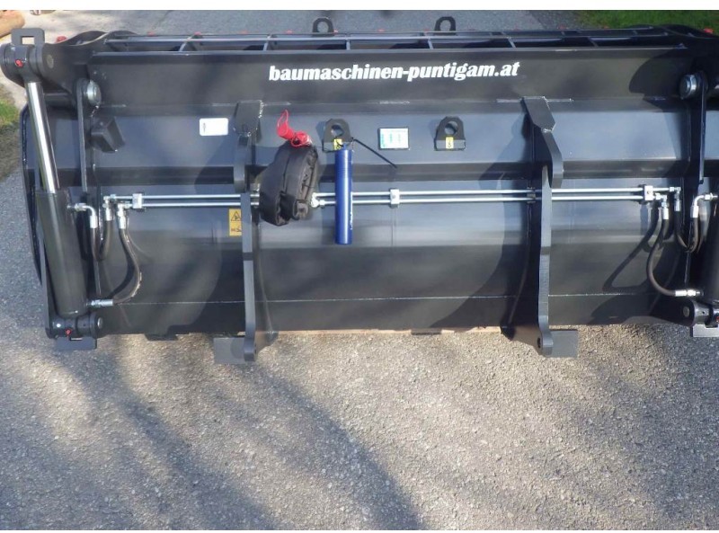 Flötzinger Silage shovel SSM - Loader bucket: picture 4 Flötzinger Silage shovel SSM - Loader bucket: picture 4