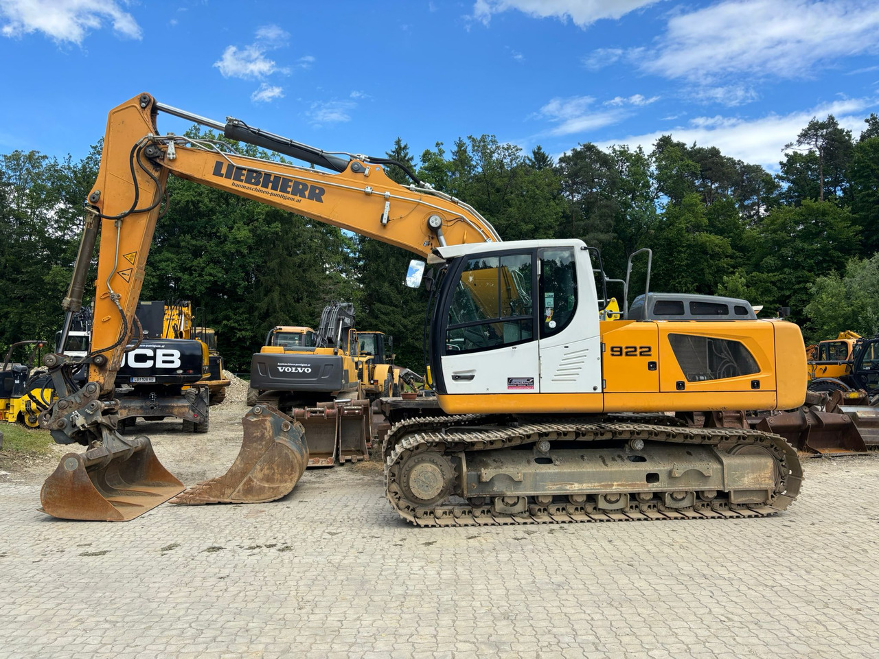 LIEBHERR R 922 LC - Crawler excavator: picture 1 LIEBHERR R 922 LC - Crawler excavator: picture 1