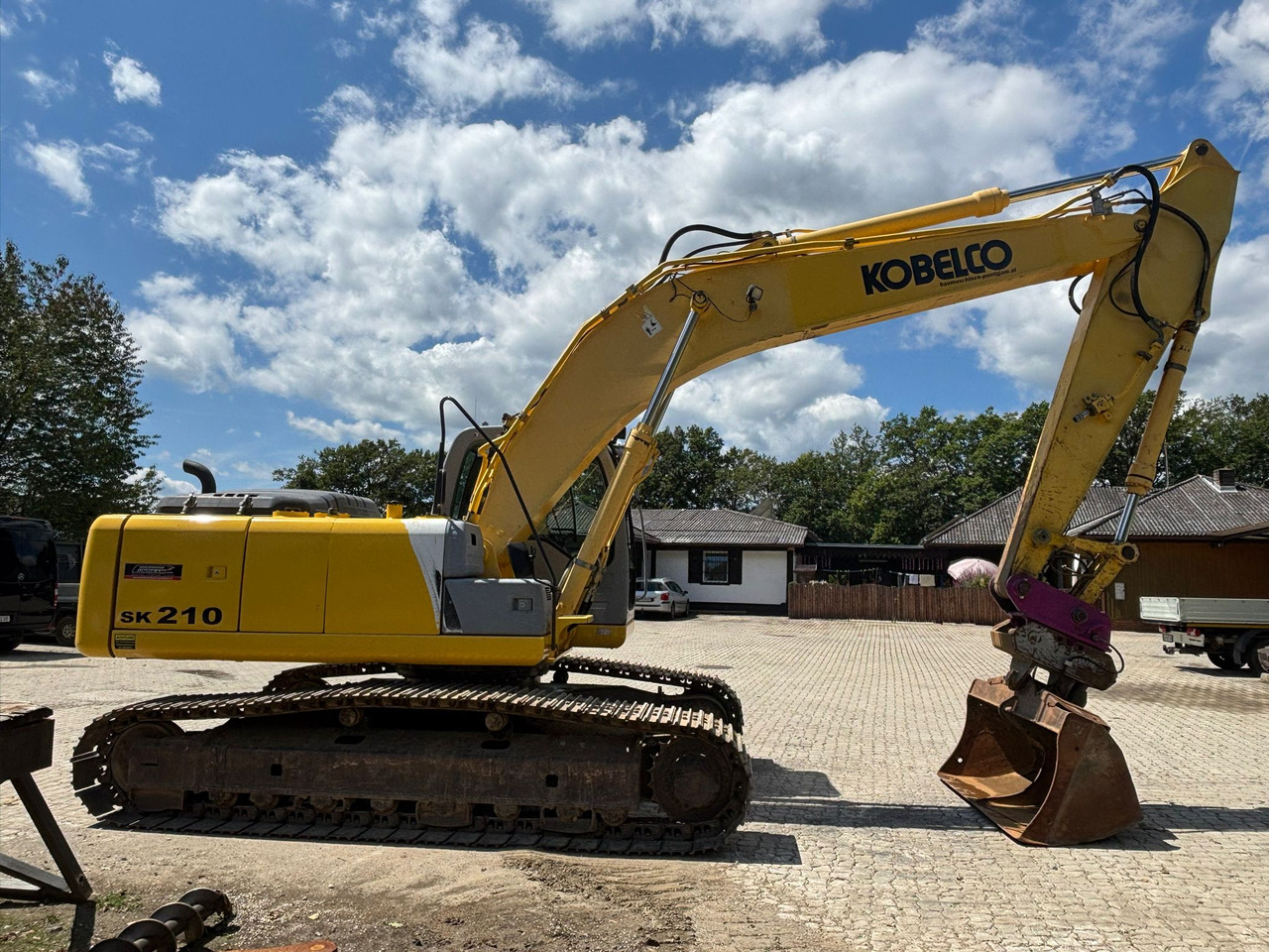 NEW HOLLAND Kobelco E 215 B - Crawler excavator: picture 2 NEW HOLLAND Kobelco E 215 B - Crawler excavator: picture 2